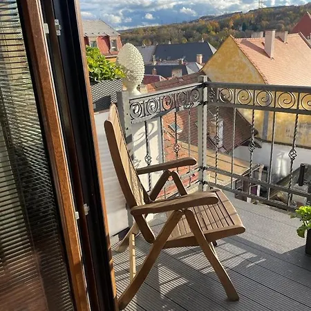 Apartament Kadan Exterior photo