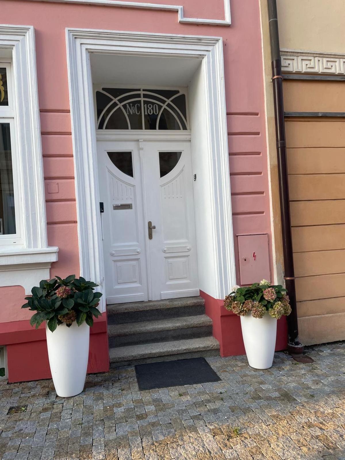 Apartment Apartament Kadan